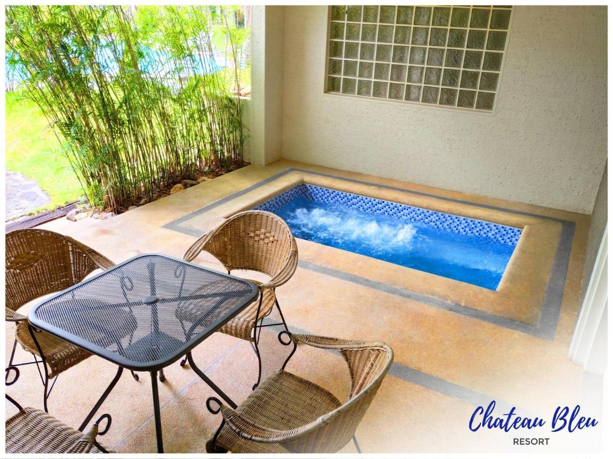 Chateau Bleu Resort Calamba  Eksteriør billede